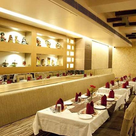 Harmony Hotel Rajkot Luaran gambar