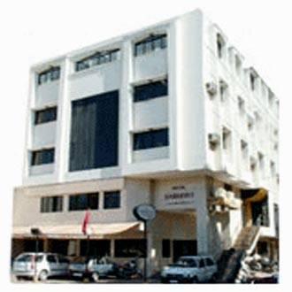 Harmony Hotel Rajkot Luaran gambar